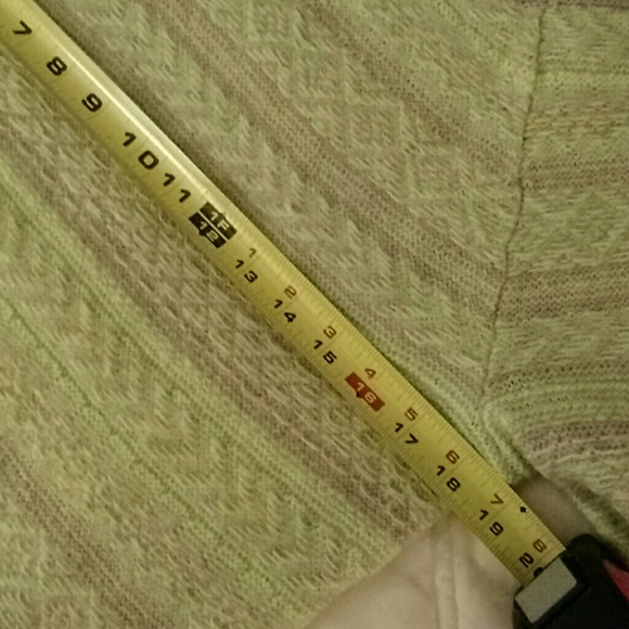 American Eagle Fair Isle Sweater - Picture 4 of 6